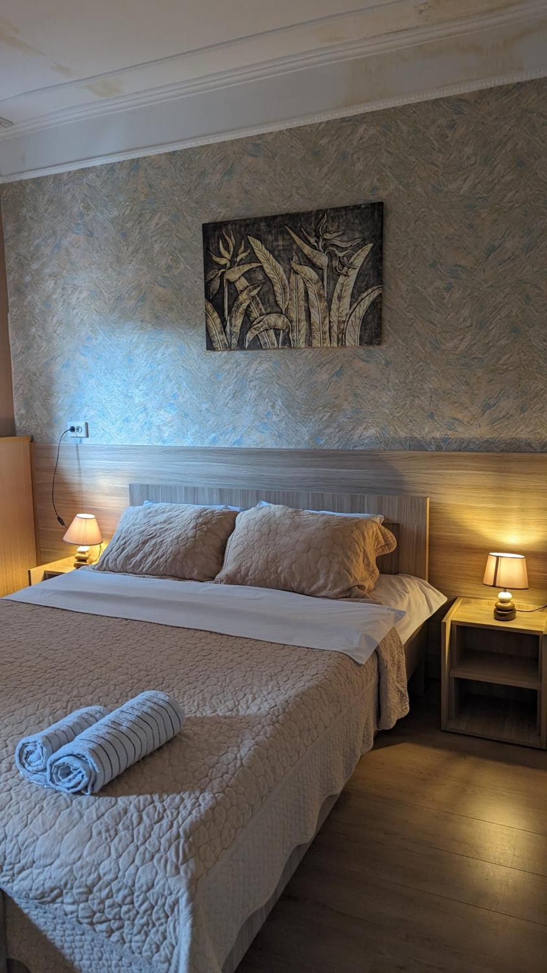 Dkd-Bridge Hotel Tbilisi ภายนอก รูปภาพ
