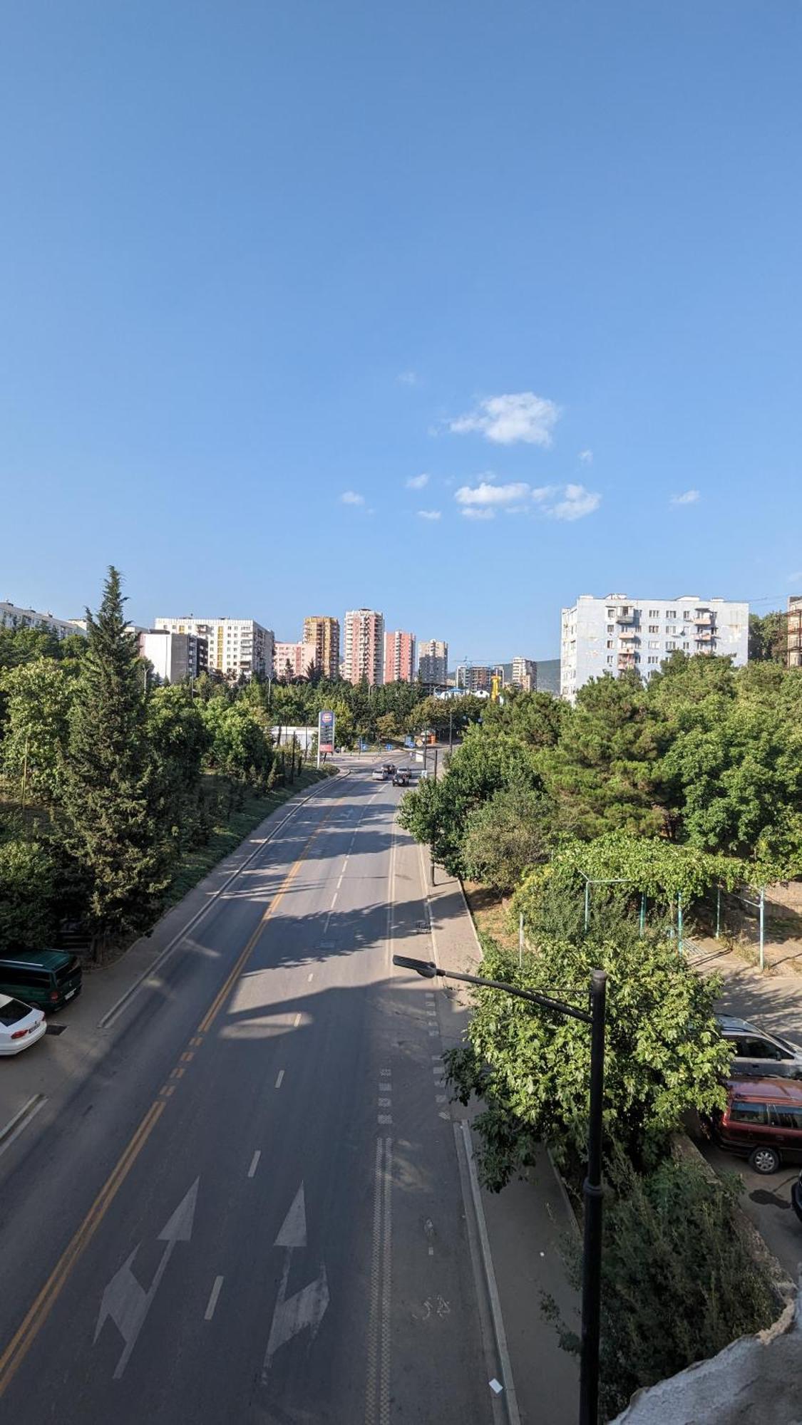 Dkd-Bridge Hotel Tbilisi ภายนอก รูปภาพ