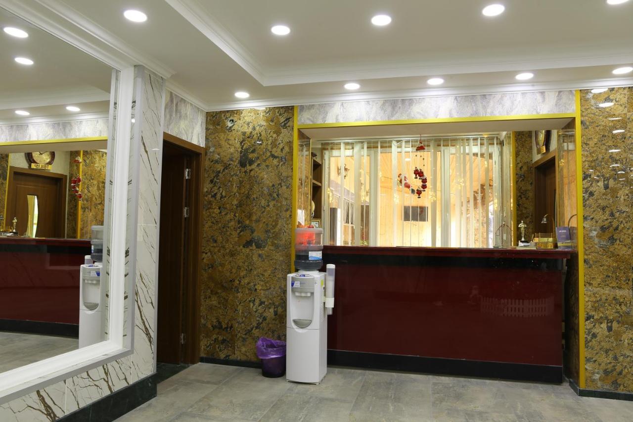 Dkd-Bridge Hotel Tbilisi ภายนอก รูปภาพ