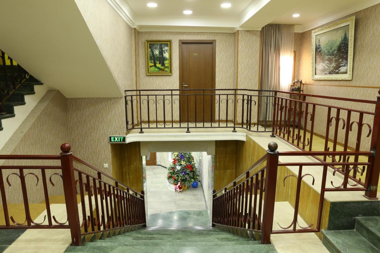 Dkd-Bridge Hotel Tbilisi ภายนอก รูปภาพ
