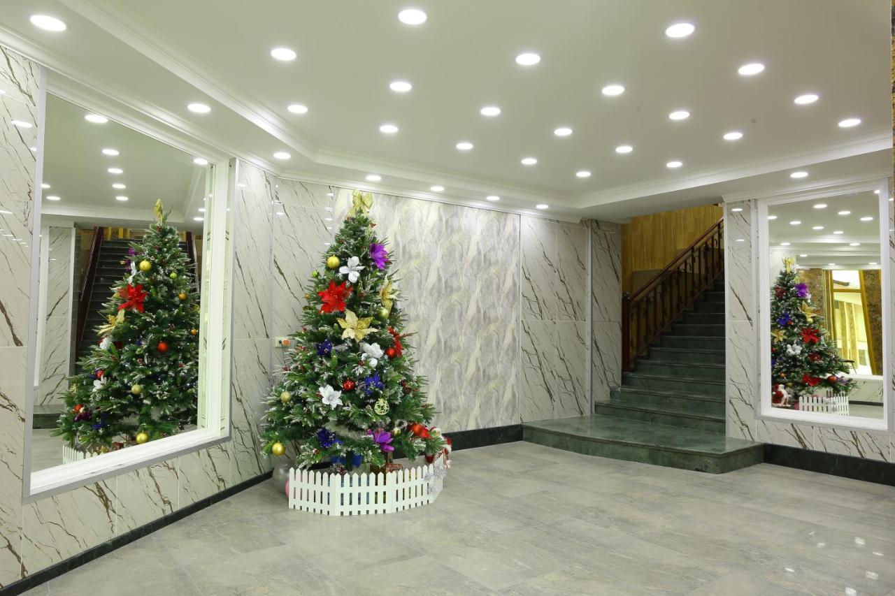 Dkd-Bridge Hotel Tbilisi ภายนอก รูปภาพ